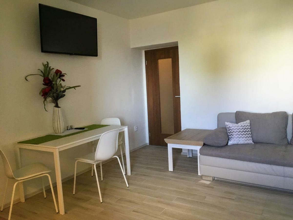 Apartmam Na Namesti II Opocno Ngoại thất bức ảnh