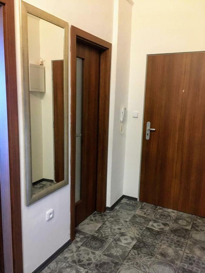 Apartmam Na Namesti II Opocno Ngoại thất bức ảnh